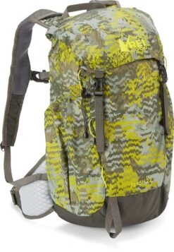 REI Flash 22 -Outdoor Camping Sales 1000 700