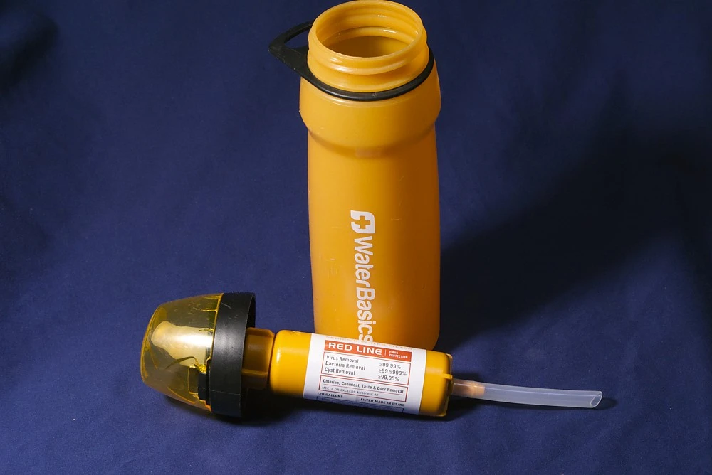 Aquamira WaterBasics RED Line Filter Bottle 4 Aquamira WaterBasics RED Line Filter Bottle - Image 4