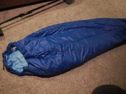REI Thaw Corporation 0°F Sleeping Bag 5 REI Thaw Corporation 0°F Sleeping Bag -Outdoor Camping Sales DSCN1879