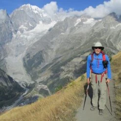 Thule Stir 35L -Outdoor Camping Sales IMG 2477