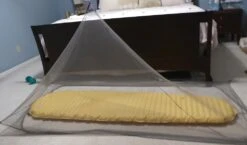 Sea To Summit Nano Mosquito Pyramid Net Shelter 25 Sea To Summit Nano Mosquito Pyramid Net Shelter -Outdoor Camping Sales P1020258